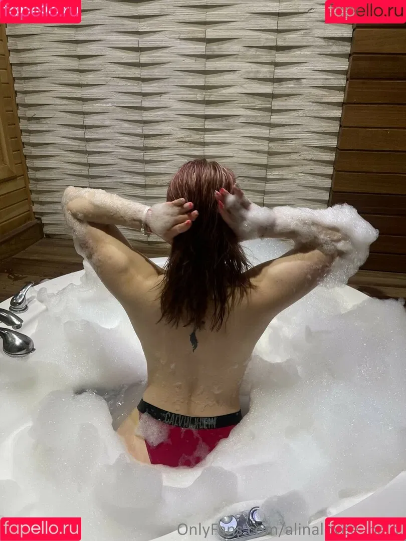 Alina Lovee Onlyfans Photo Gallery 