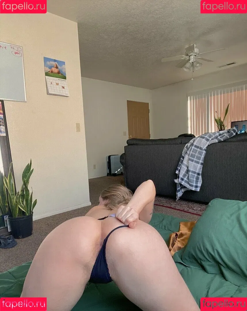Tatyum Onlyfans Photo Gallery 
