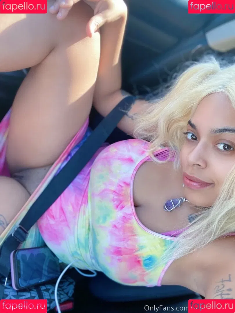soykaylinda2 Onlyfans Photo Gallery 