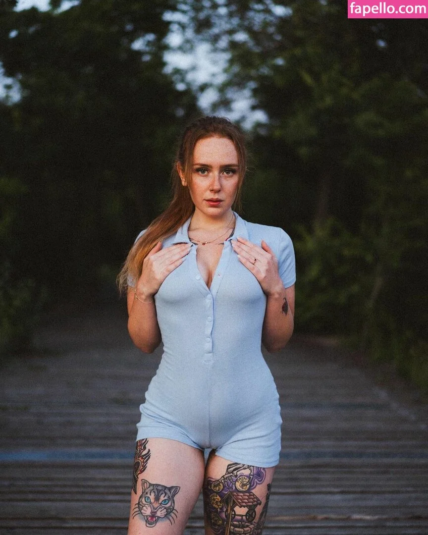 FionaGeorgina Onlyfans Photo Gallery 