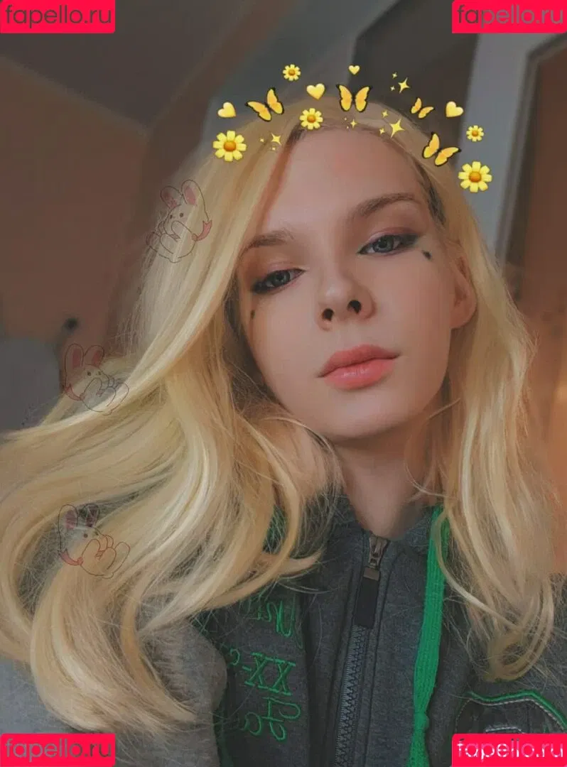 Alexandra Soldanova Onlyfans Photo Gallery 