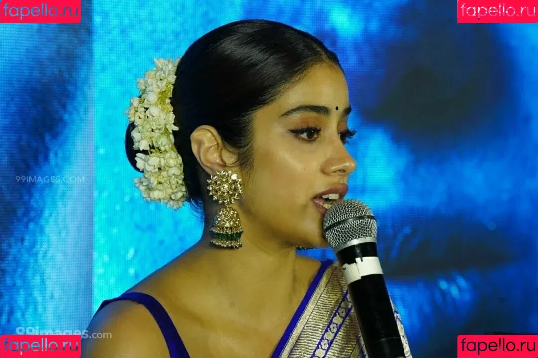 Janhvi Kapoor Onlyfans Photo Gallery 