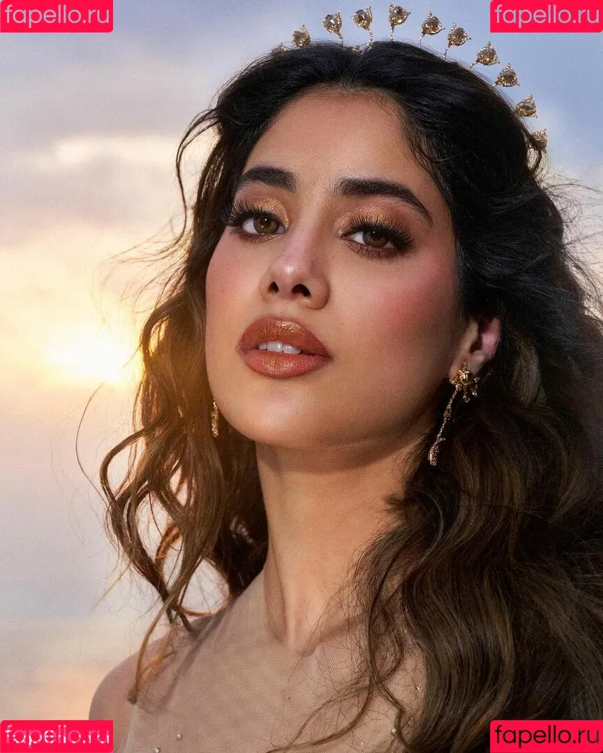 Janhvi Kapoor Onlyfans Photo Gallery 