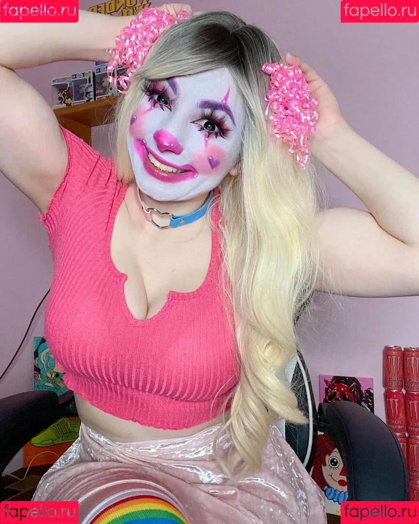Clown Girls Onlyfans Photo Gallery 