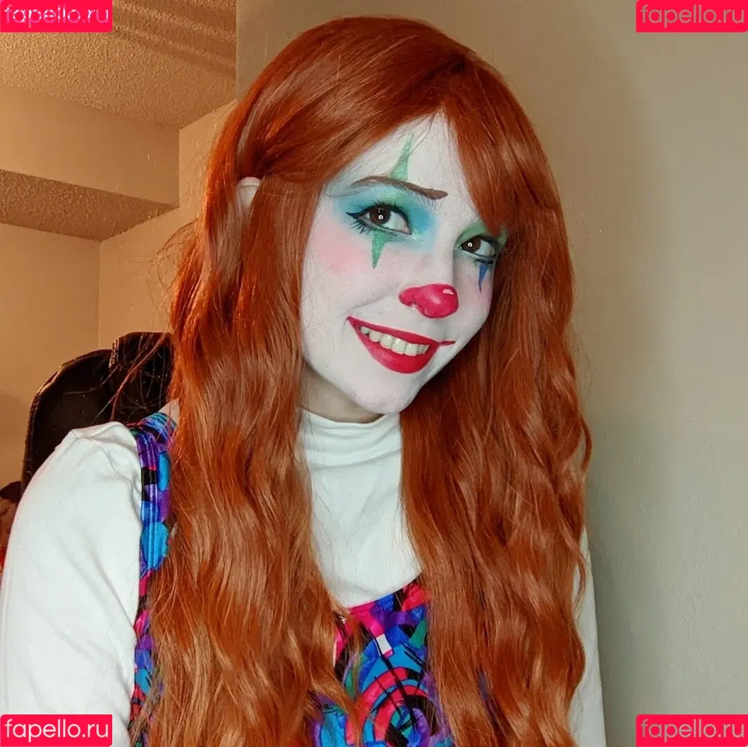 Clown Girls Onlyfans Photo Gallery 