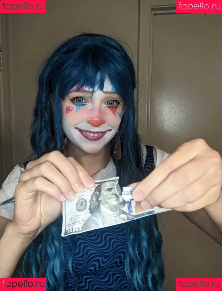 Clown Girls Onlyfans Photo Gallery 