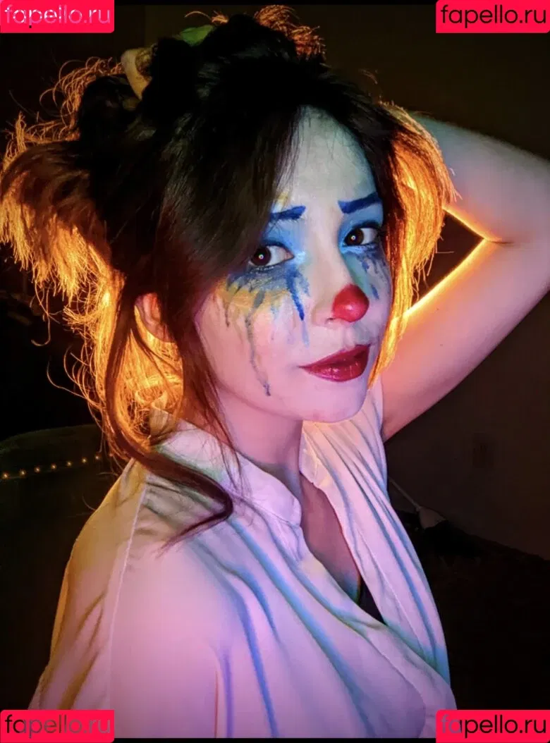 Clown Girls Onlyfans Photo Gallery 