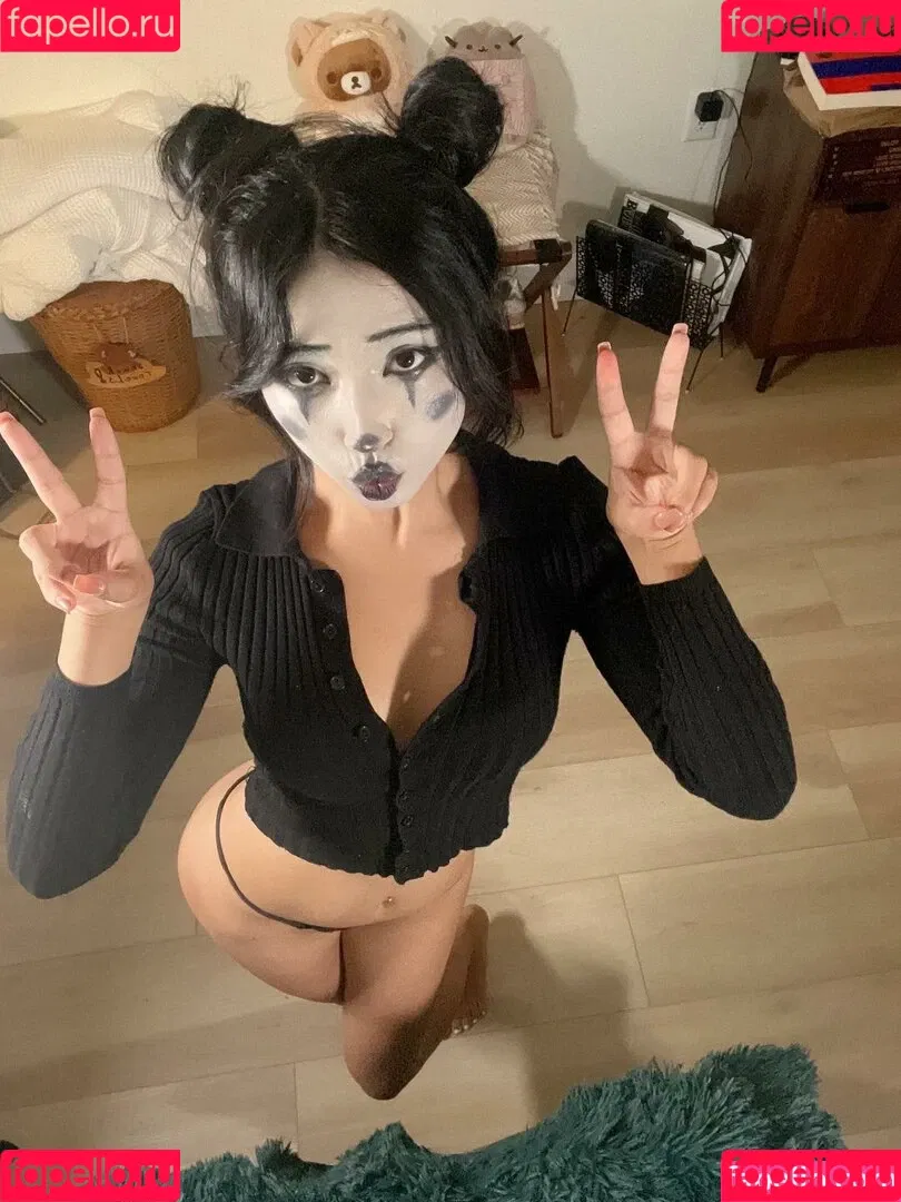 Clown Girls Onlyfans Photo Gallery 