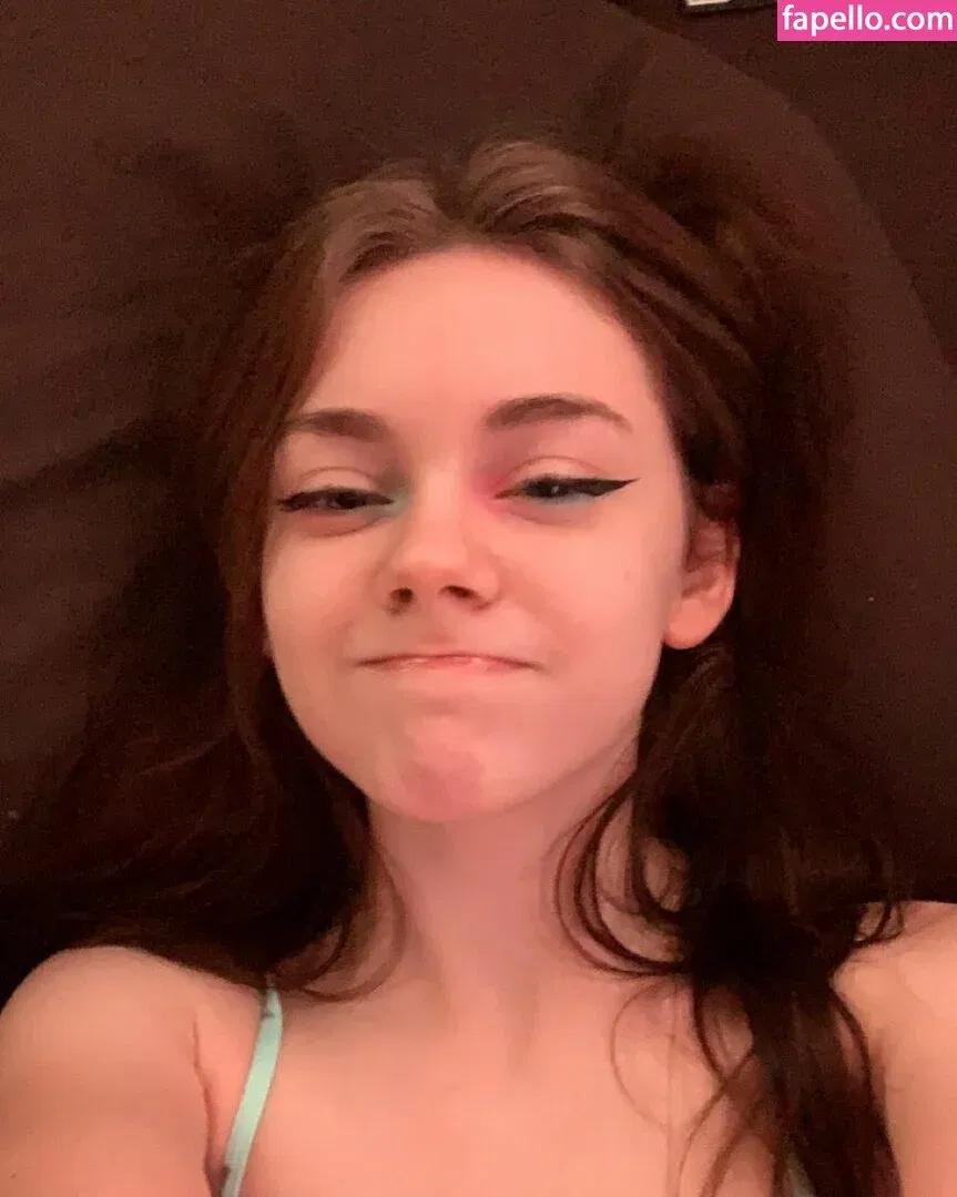 Rosiemx_x Onlyfans Photo Gallery 