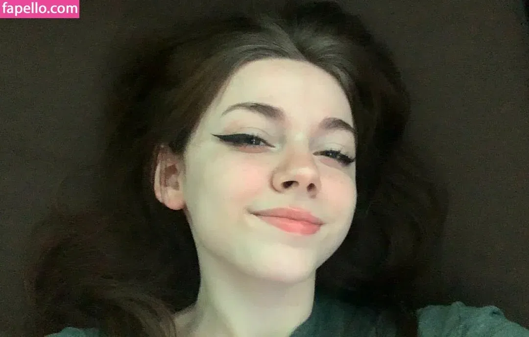 Rosiemx_x Onlyfans Photo Gallery 