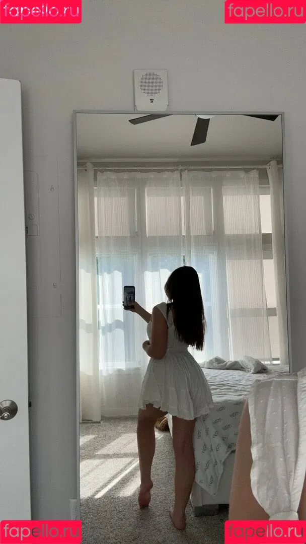 emmaameera Onlyfans Photo Gallery 