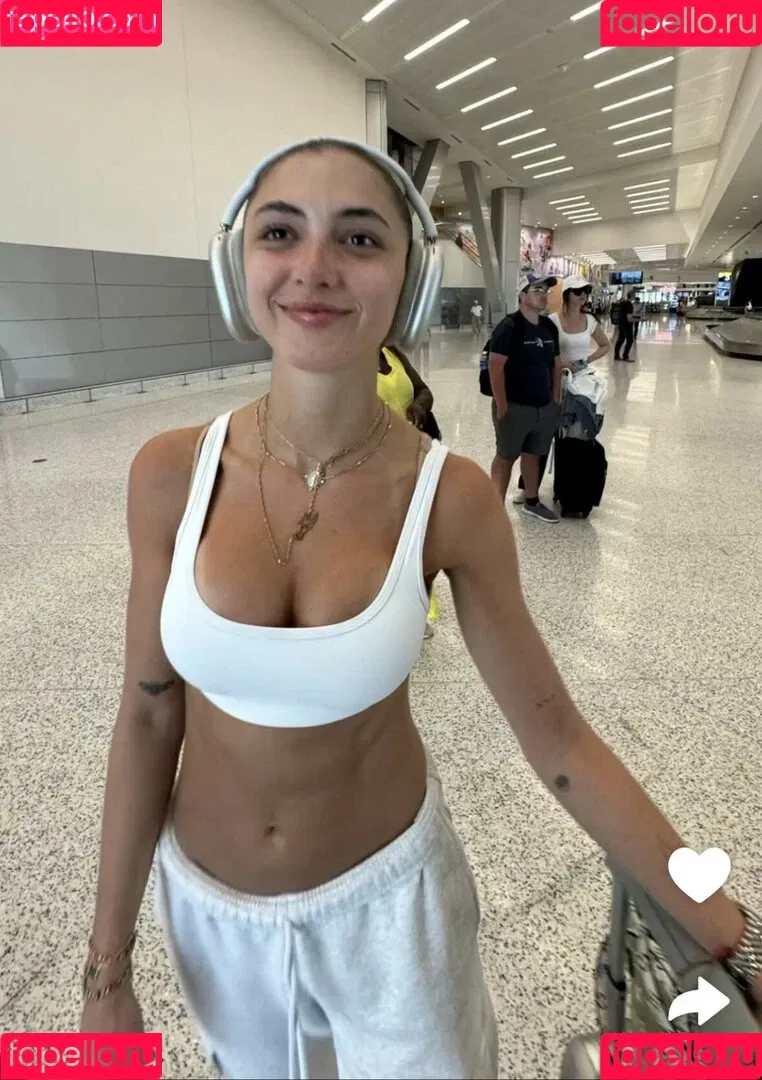 Sara Maughan Onlyfans Photo Gallery 