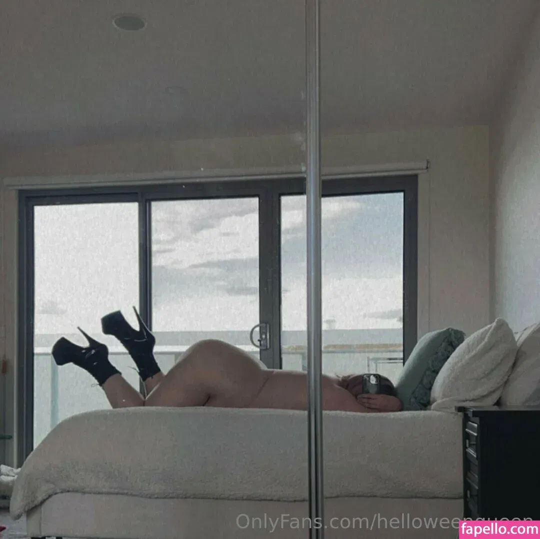 helloweenqueen Onlyfans Photo Gallery 