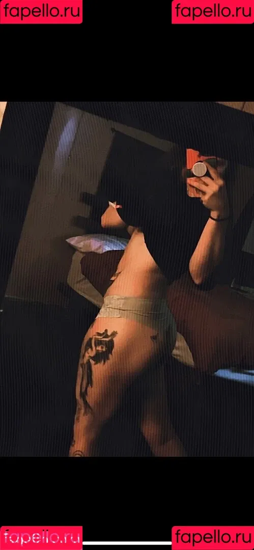 Nicholemhoward Onlyfans Photo Gallery 