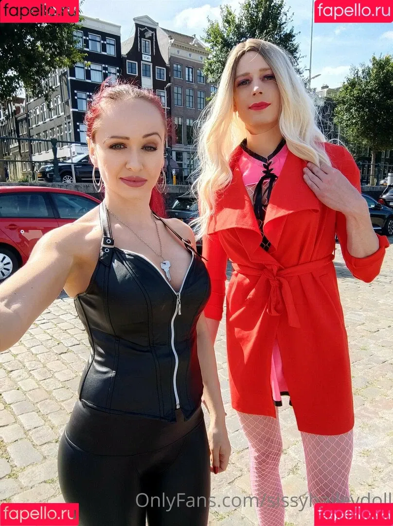 sissyhaileydoll Onlyfans Photo Gallery 