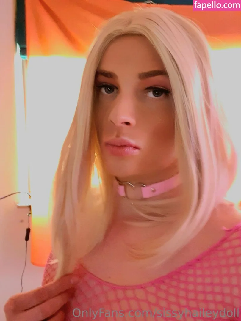 sissyhaileydoll Onlyfans Photo Gallery 