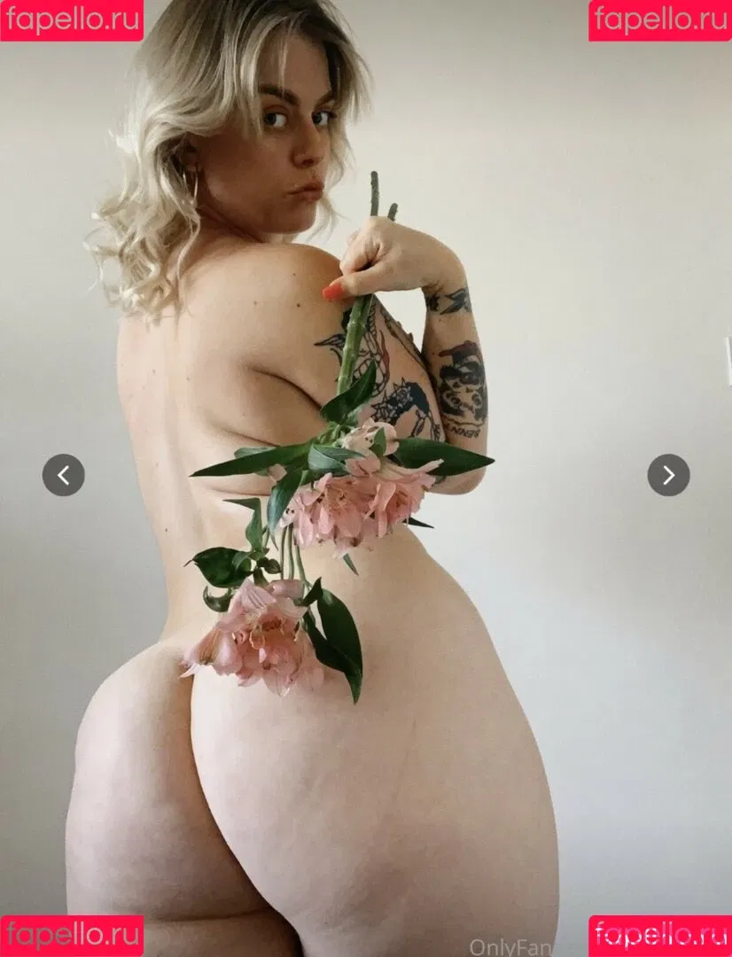 Soph Lewis Onlyfans Photo Gallery 