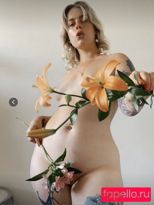 Soph Lewis Nude Onlyfans Photo 16