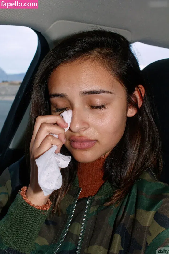 Zishys Alejandra Cobos Onlyfans Photo Gallery 