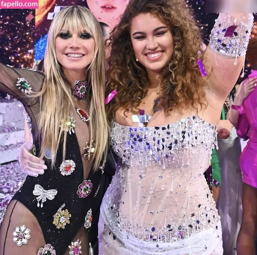 Vivien Blotzki Onlyfans Photo Gallery 