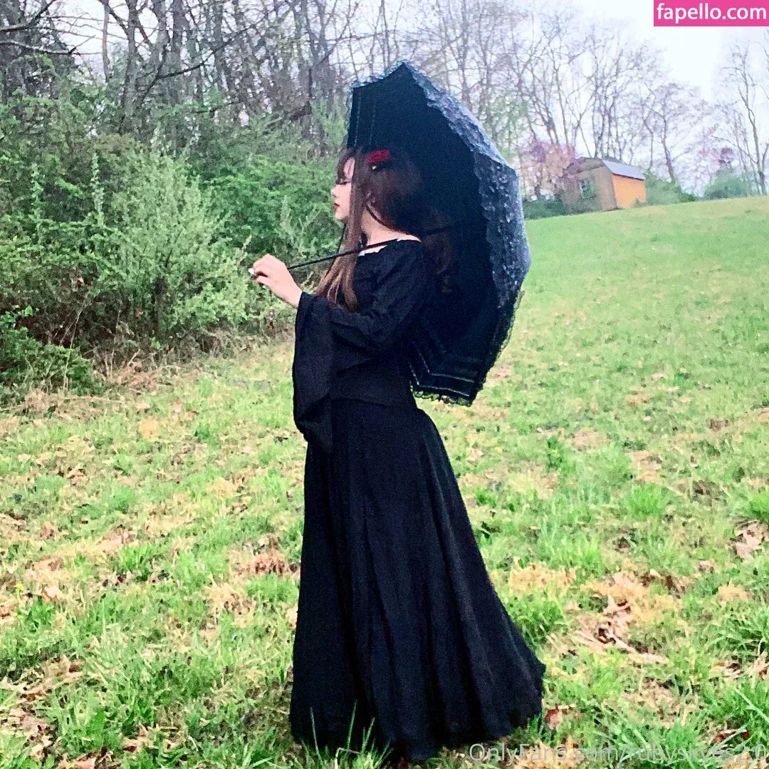 rubyskyes2.0 Onlyfans Photo Gallery 