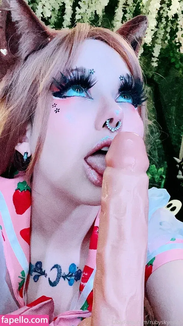 rubyskyes2.0 Onlyfans Photo Gallery 