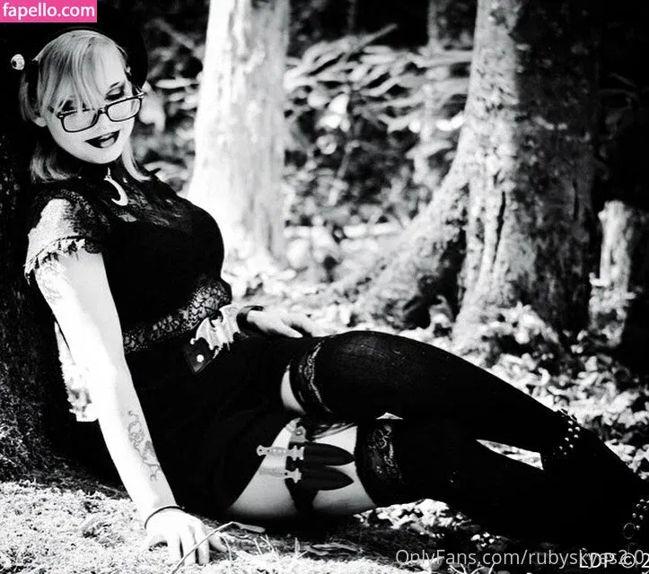 rubyskyes2.0 Onlyfans Photo Gallery 