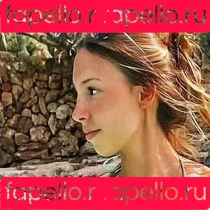Rebecca Looschelders Onlyfans Photo Gallery 