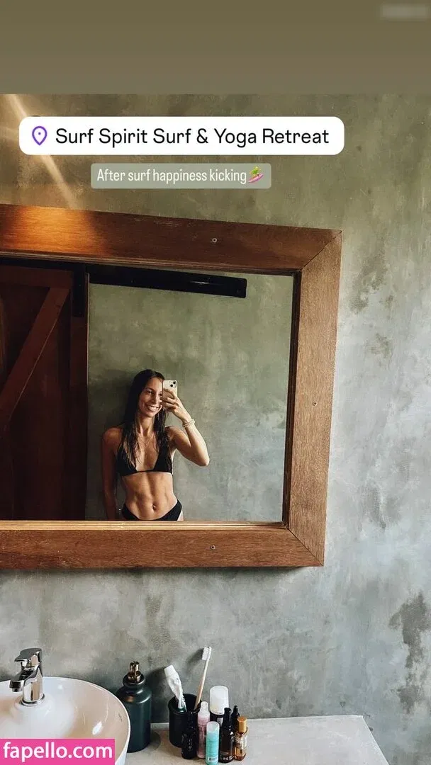 Rebecca Looschelders Onlyfans Photo Gallery 