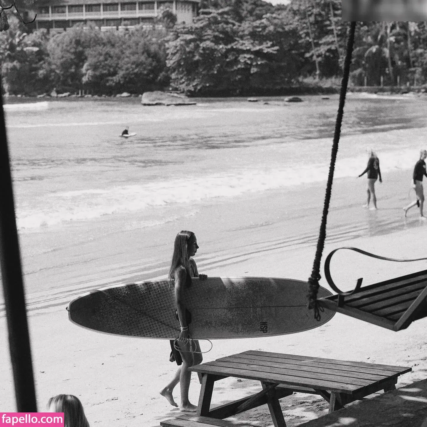 Rebecca Looschelders Onlyfans Photo Gallery 