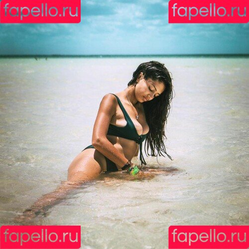 WanderingKamya Onlyfans Photo Gallery 