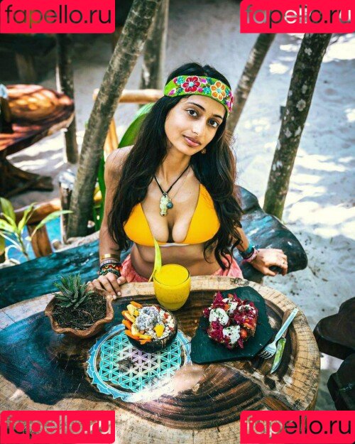 WanderingKamya Onlyfans Photo Gallery 