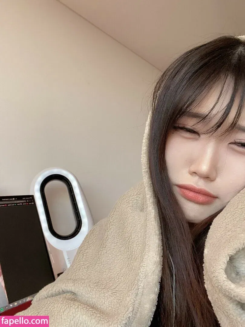 arikills Onlyfans Photo Gallery 