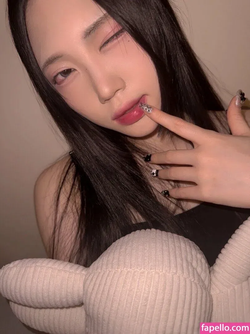 arikills Onlyfans Photo Gallery 