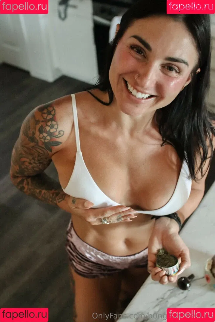 Leah Casciano Onlyfans Photo Gallery 
