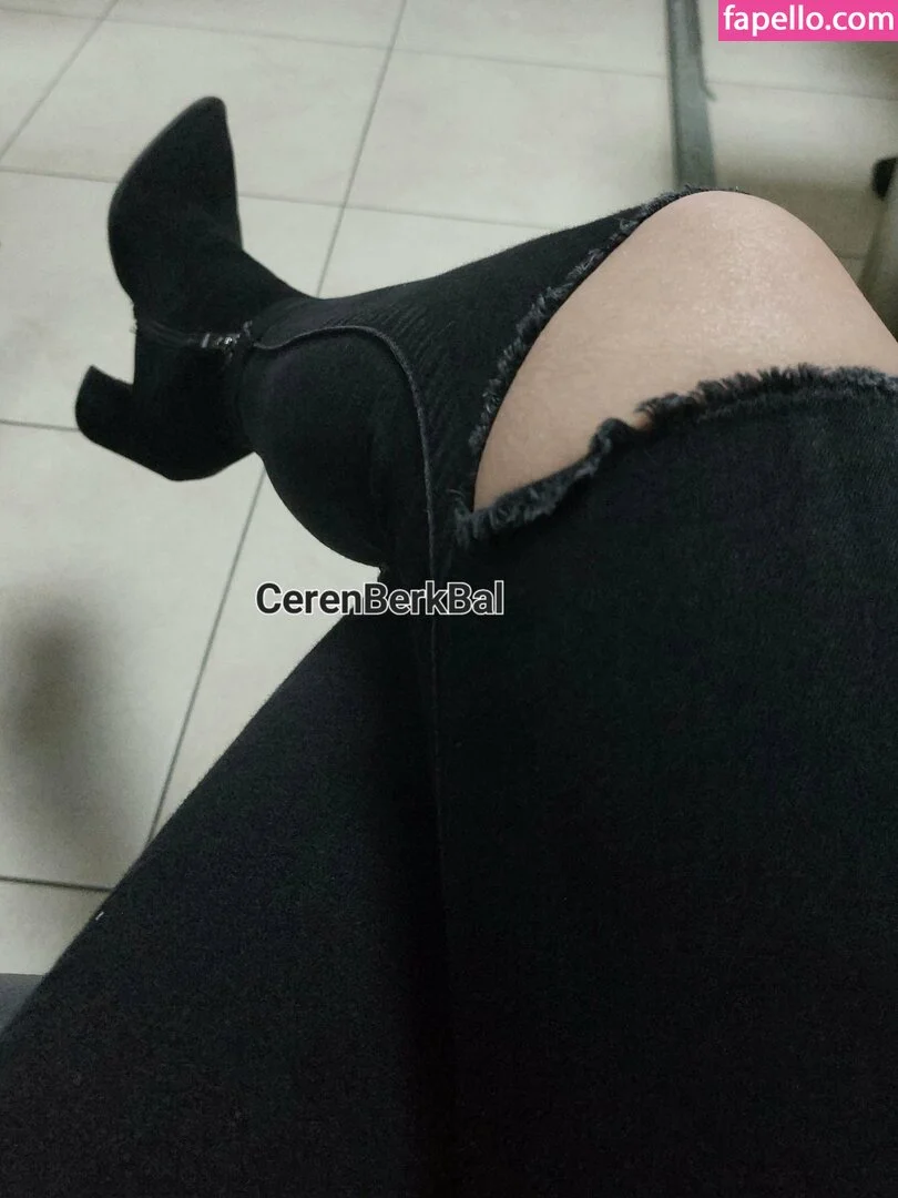 Leave The High Heels On Onlyfans Photo Gallery 