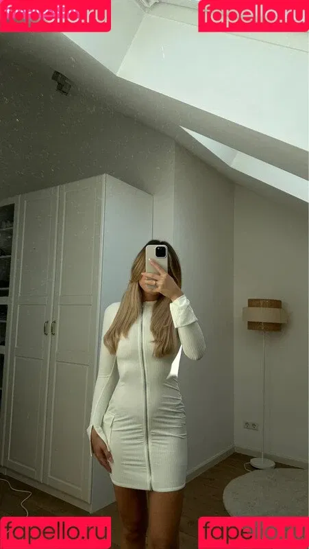 Doreen Petrova Onlyfans Photo Gallery 