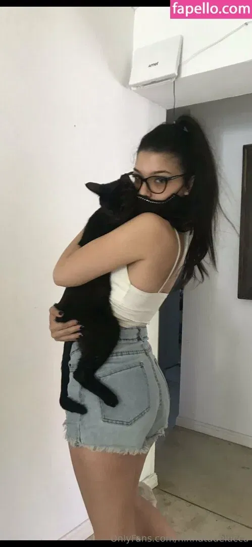 hinnatadelucca Onlyfans Photo Gallery 