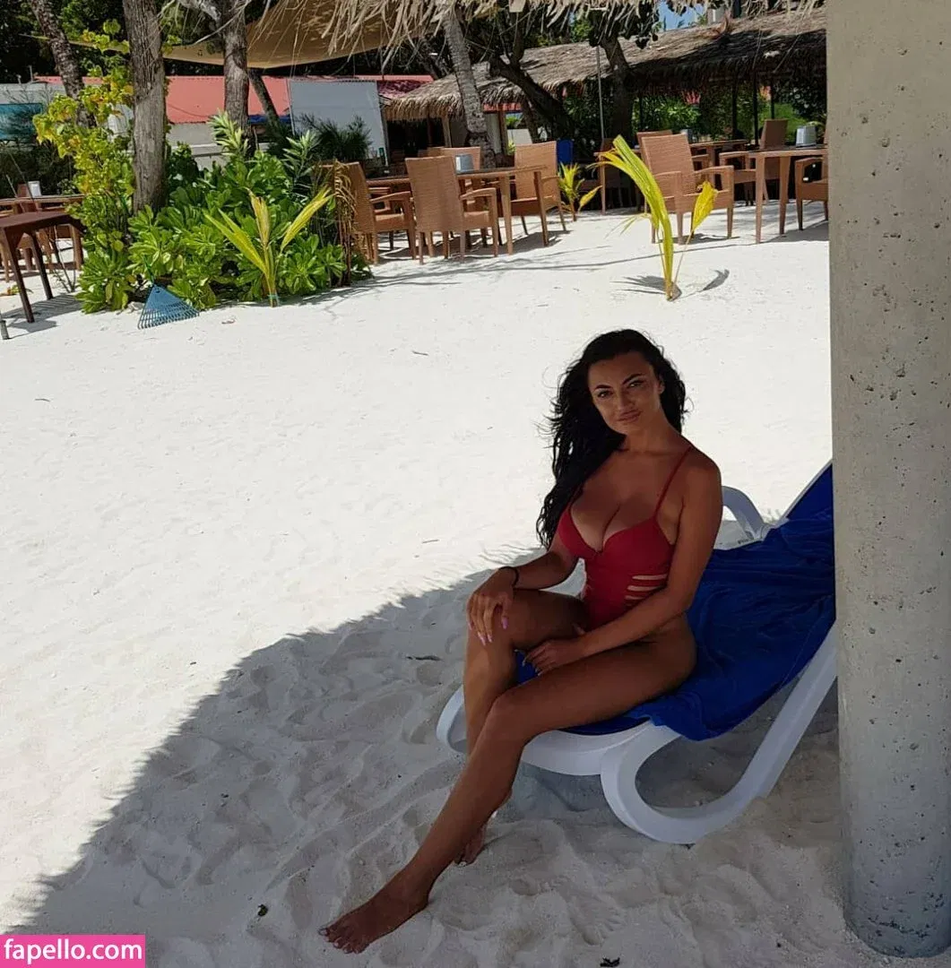 Lupulescu P Onlyfans Photo Gallery 