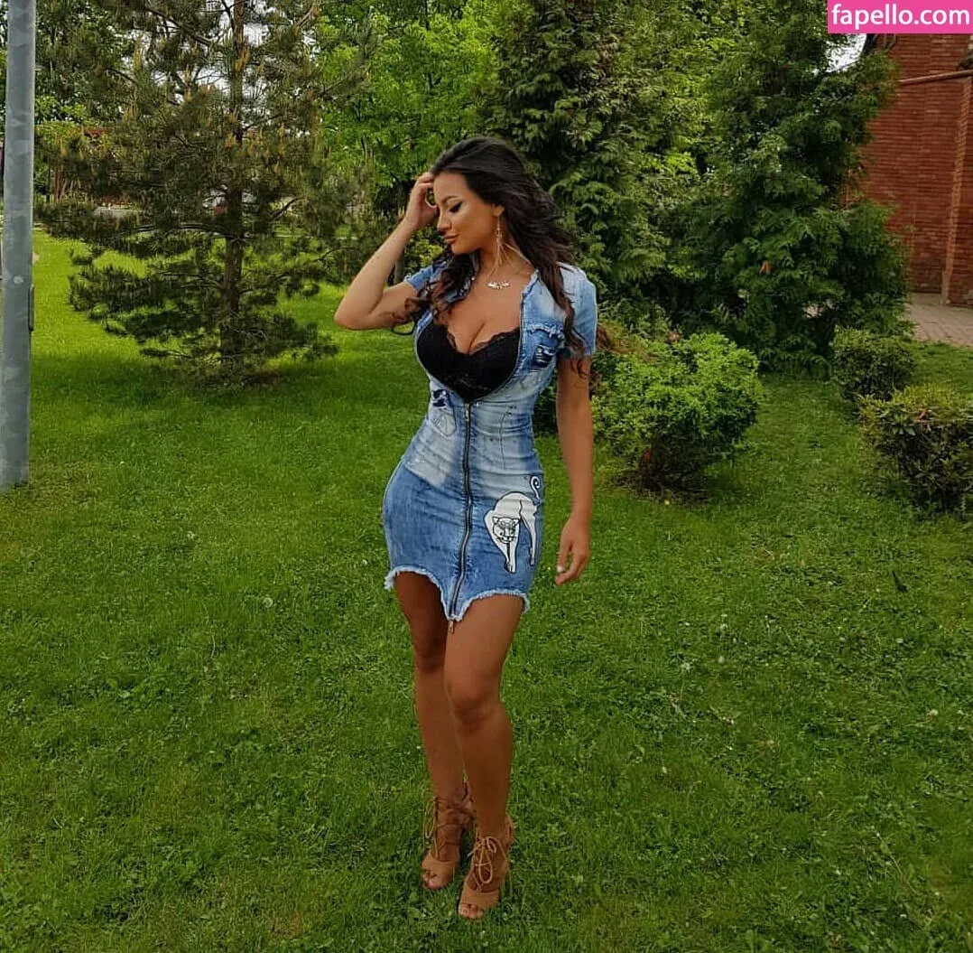 Lupulescu P Onlyfans Photo Gallery 