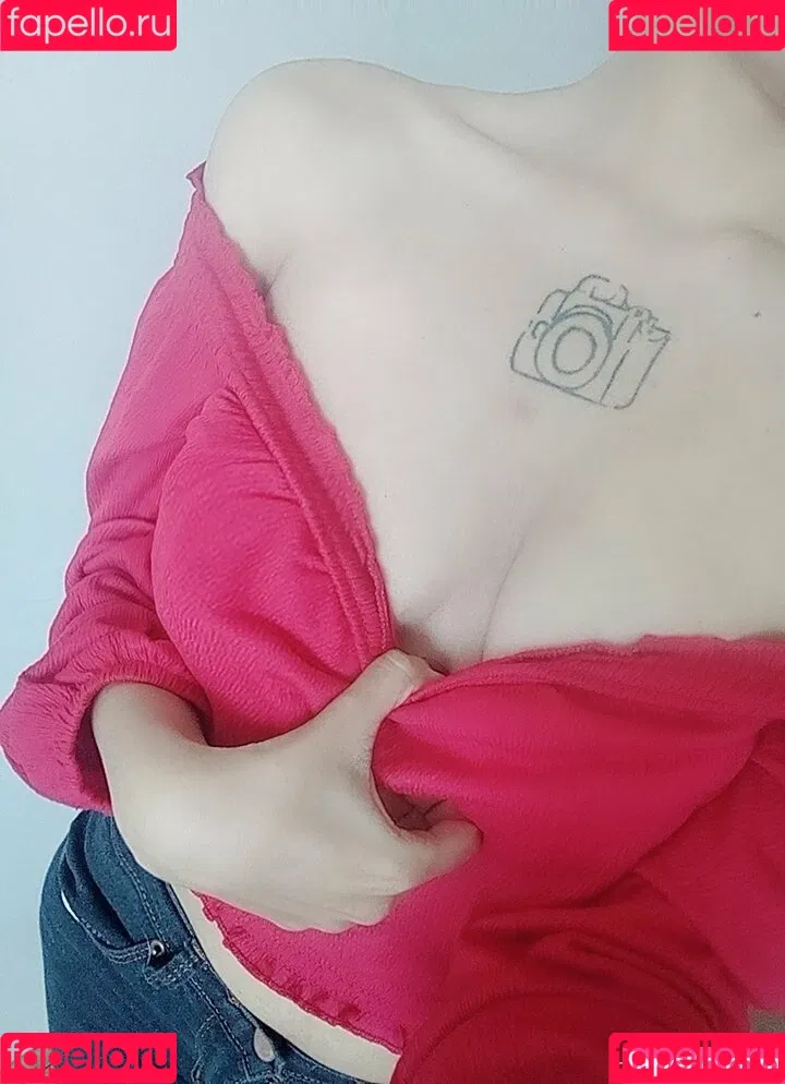 nyauri1 Onlyfans Photo Gallery 