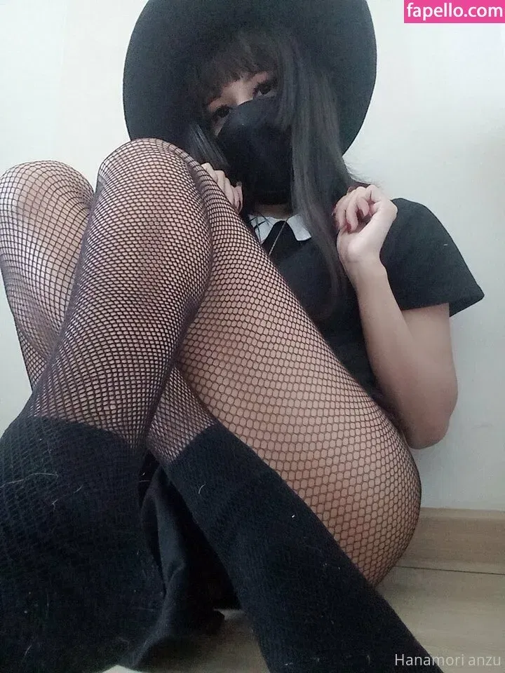 nyauri1 Onlyfans Photo Gallery 