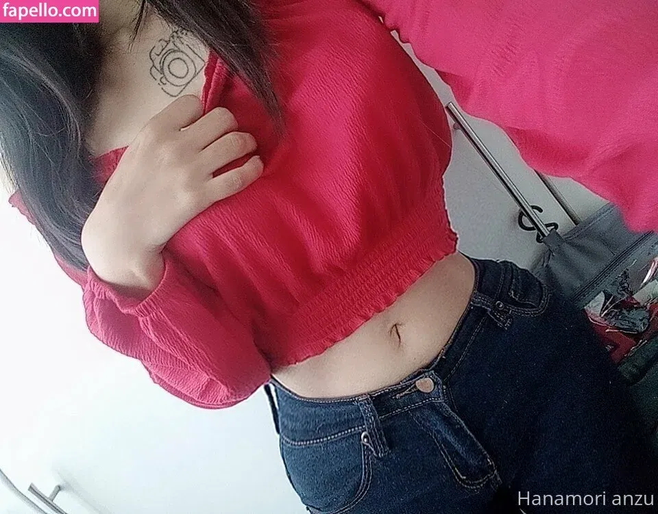 nyauri1 Onlyfans Photo Gallery 