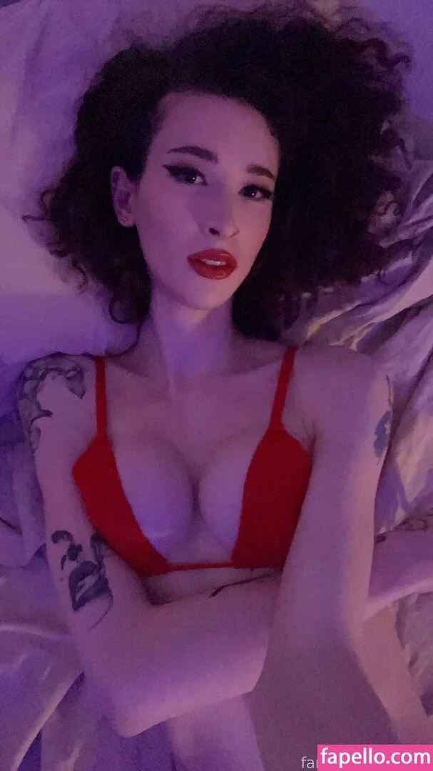 Yishai Onlyfans Photo Gallery 