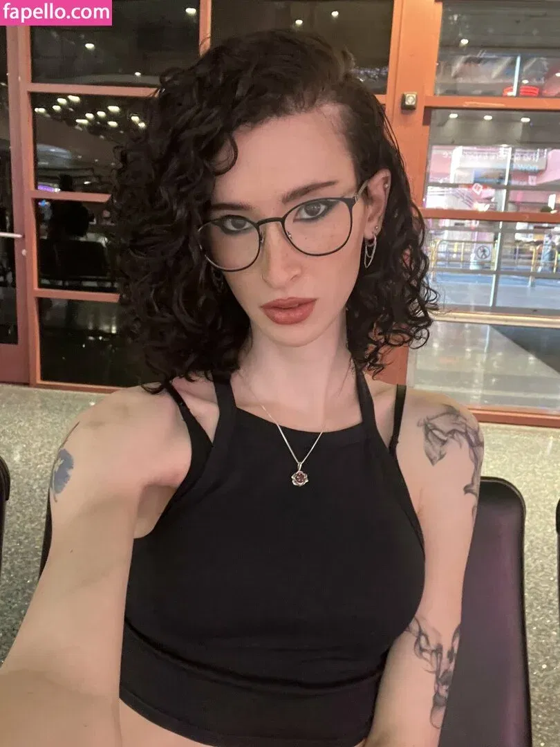 Yishai Onlyfans Photo Gallery 