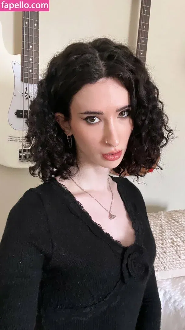 Yishai Onlyfans Photo Gallery 