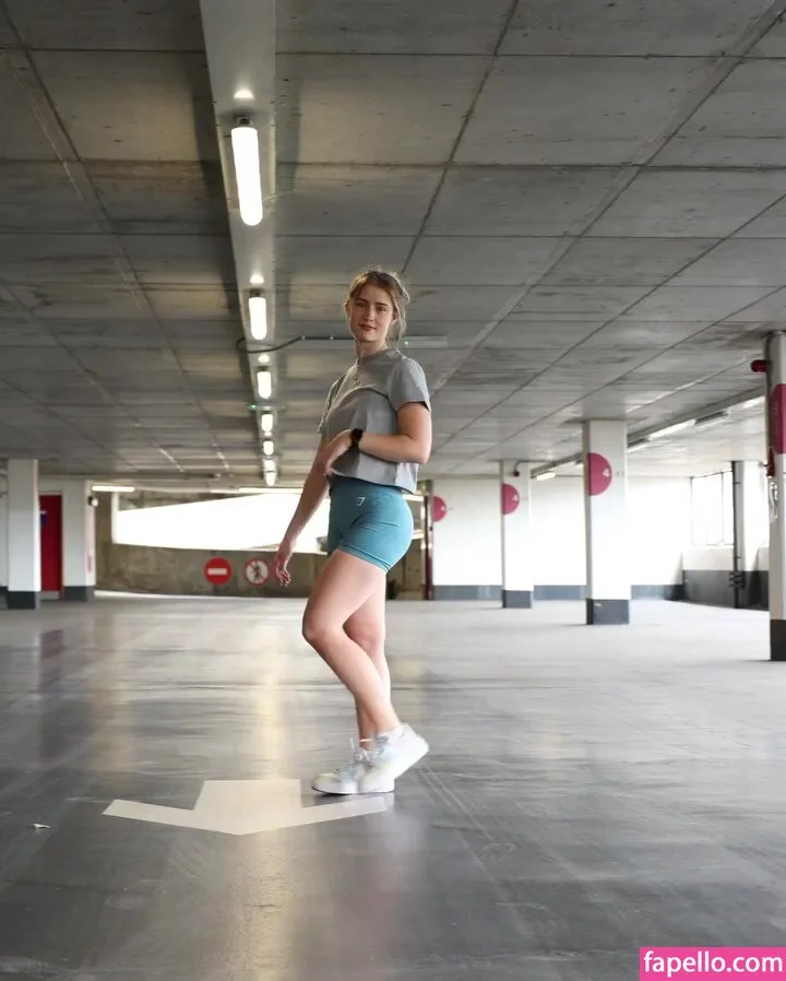 maiiara Onlyfans Photo Gallery 