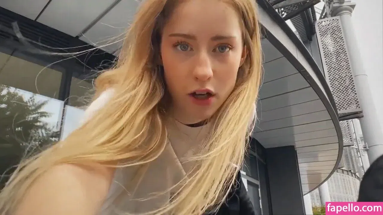 maiiara Onlyfans Photo Gallery 