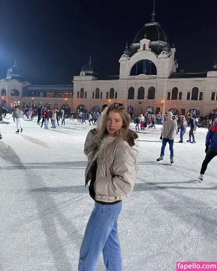 maiiara Onlyfans Photo Gallery 