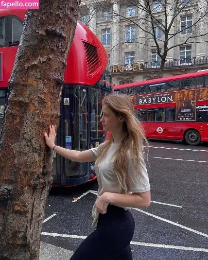 maiiara Onlyfans Photo Gallery 